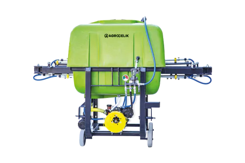 SPRAYING MACHINE