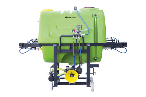 SPRAYING MACHINE